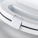 Pineware 2 Slice Sandwich Maker -750W with Locking Handle - Image 3